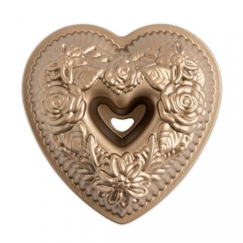 Forma Nordic Ware Floral Heart Bouquet